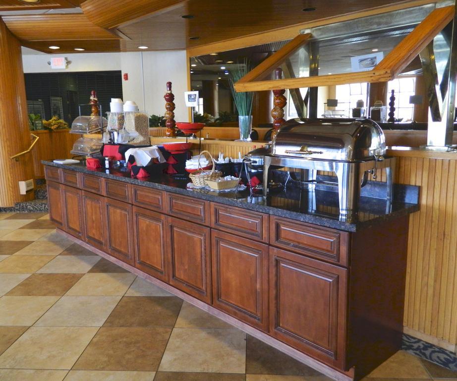 Howard Johnson Plaza Kansas City Hotel & Conference Center Buitenkant foto